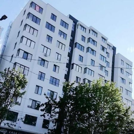 Arina Apartaments 키시나우 외부 사진